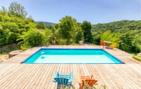 Stunning home in Saint Laurent d'Olt with WiFi, Heated swimming pool and 1 Bedrooms